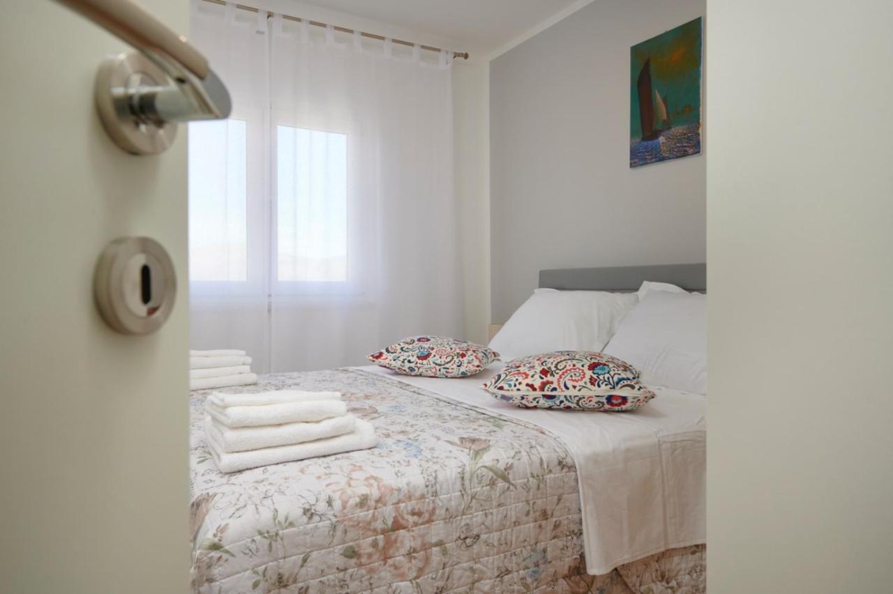 Apartments Marija Трогір Екстер'єр фото