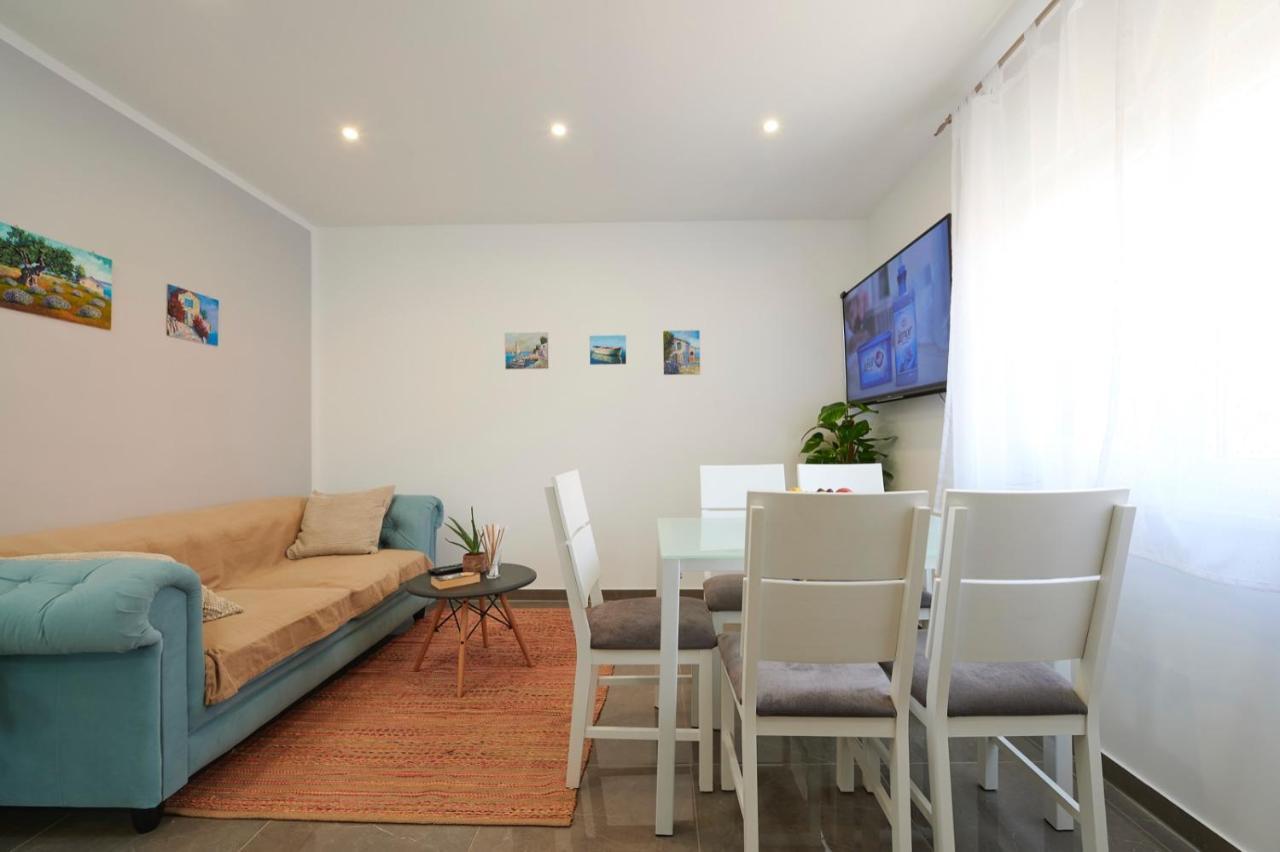 Apartments Marija Трогір Екстер'єр фото