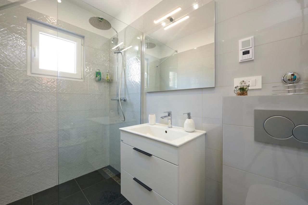 Apartments Marija Трогір Екстер'єр фото